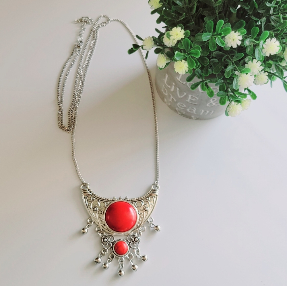 Woman Necklace